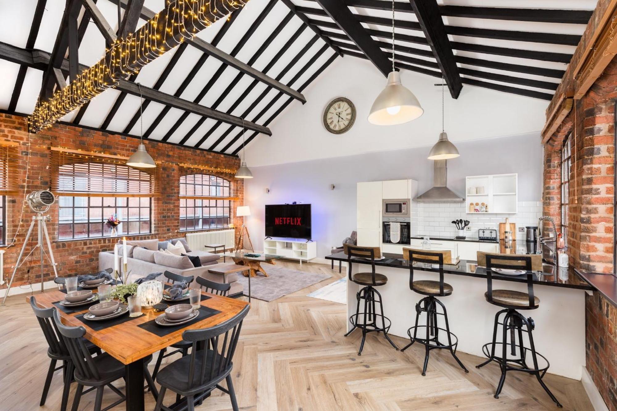 High End Luxury Townhouse In Jq, 4 Bedrooms, Flat Screen Tv In All Rooms, Free Parking, Near Birmingham City Centre Deposit Required エクステリア 写真