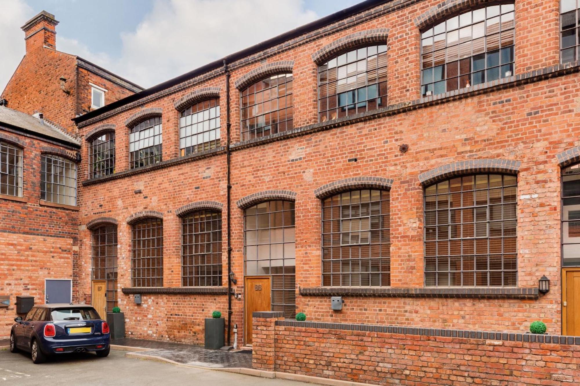 High End Luxury Townhouse In Jq, 4 Bedrooms, Flat Screen Tv In All Rooms, Free Parking, Near Birmingham City Centre Deposit Required エクステリア 写真